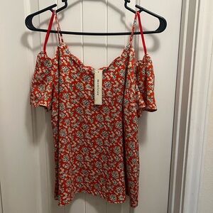 New Monteau Supply Co. Women's Red Floral Top